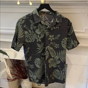Roark Men's Green Floral Shirt